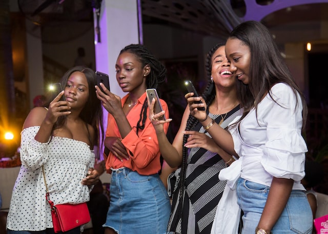 How Event Planners Can Collaborate With Local Influencers To Drive Sales